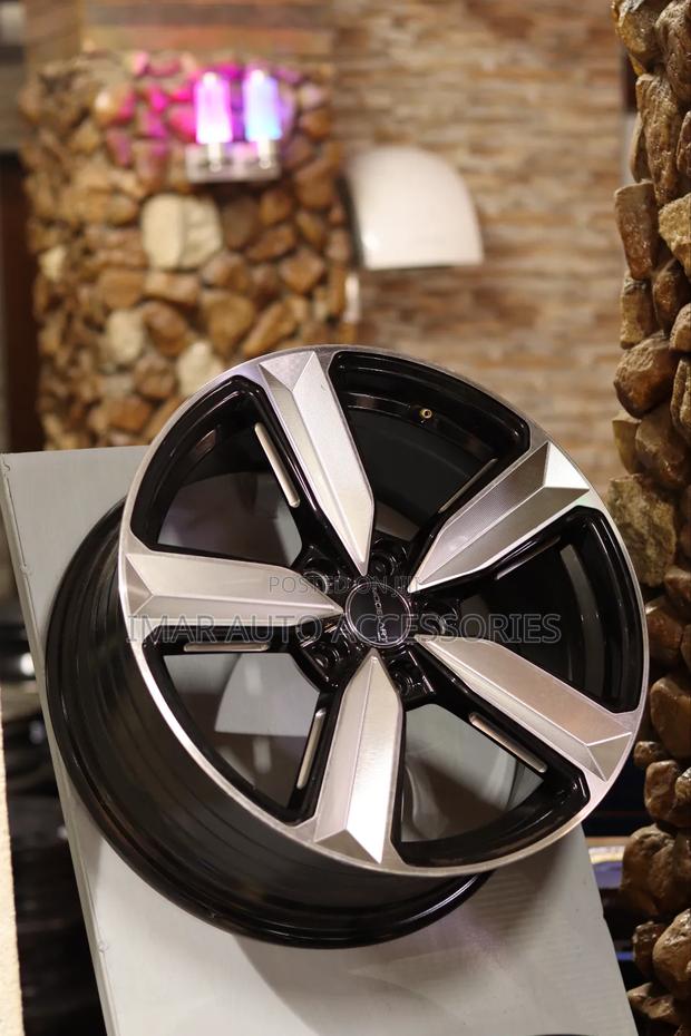 Modelart Style 17-Inch Sport Alloy Rims - Black/Silver