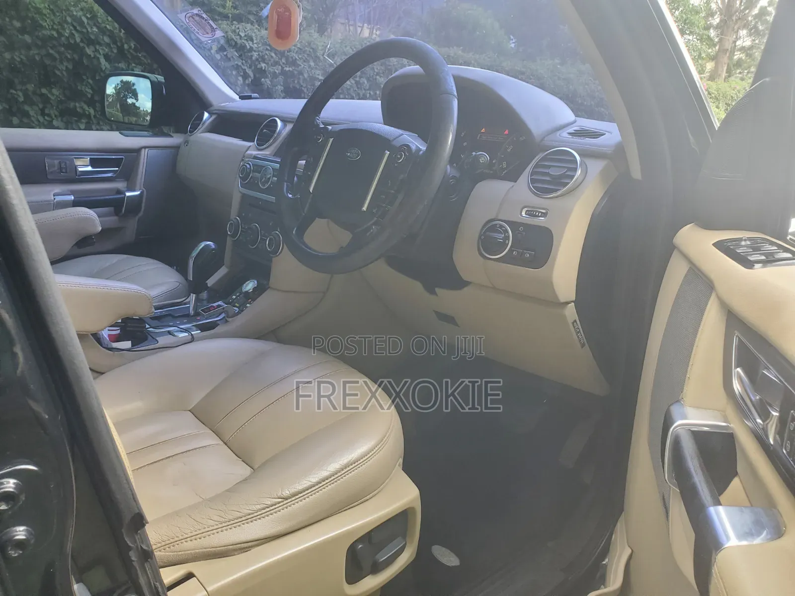 Land Rover Discovery 2013 Black