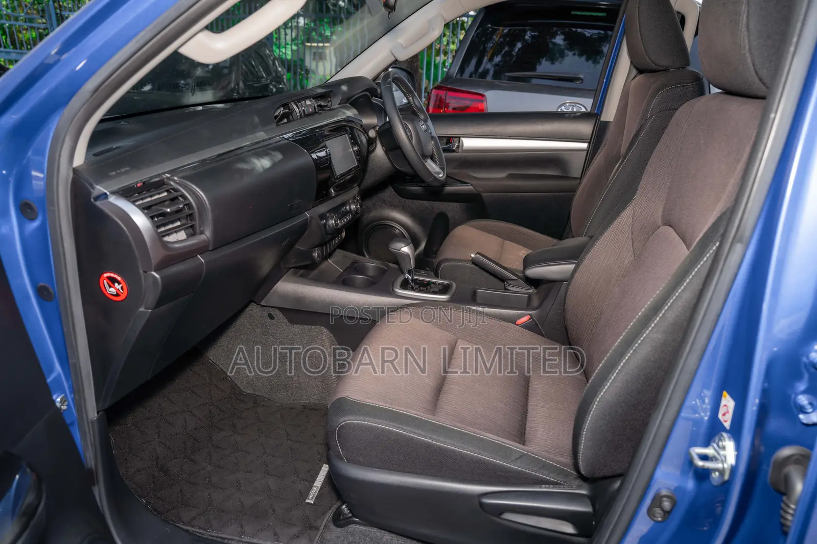 Toyota Hilux 2018 Blue