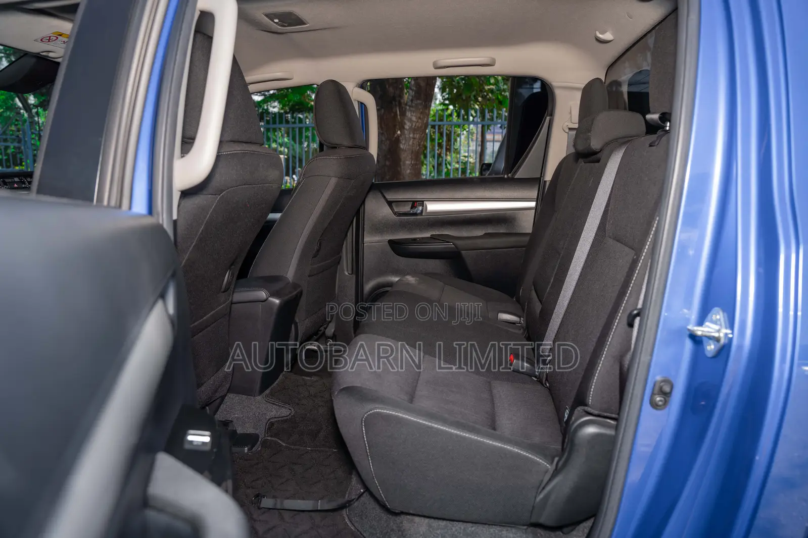 Toyota Hilux 2018 Blue