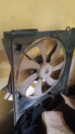 Toyota Noah Fan