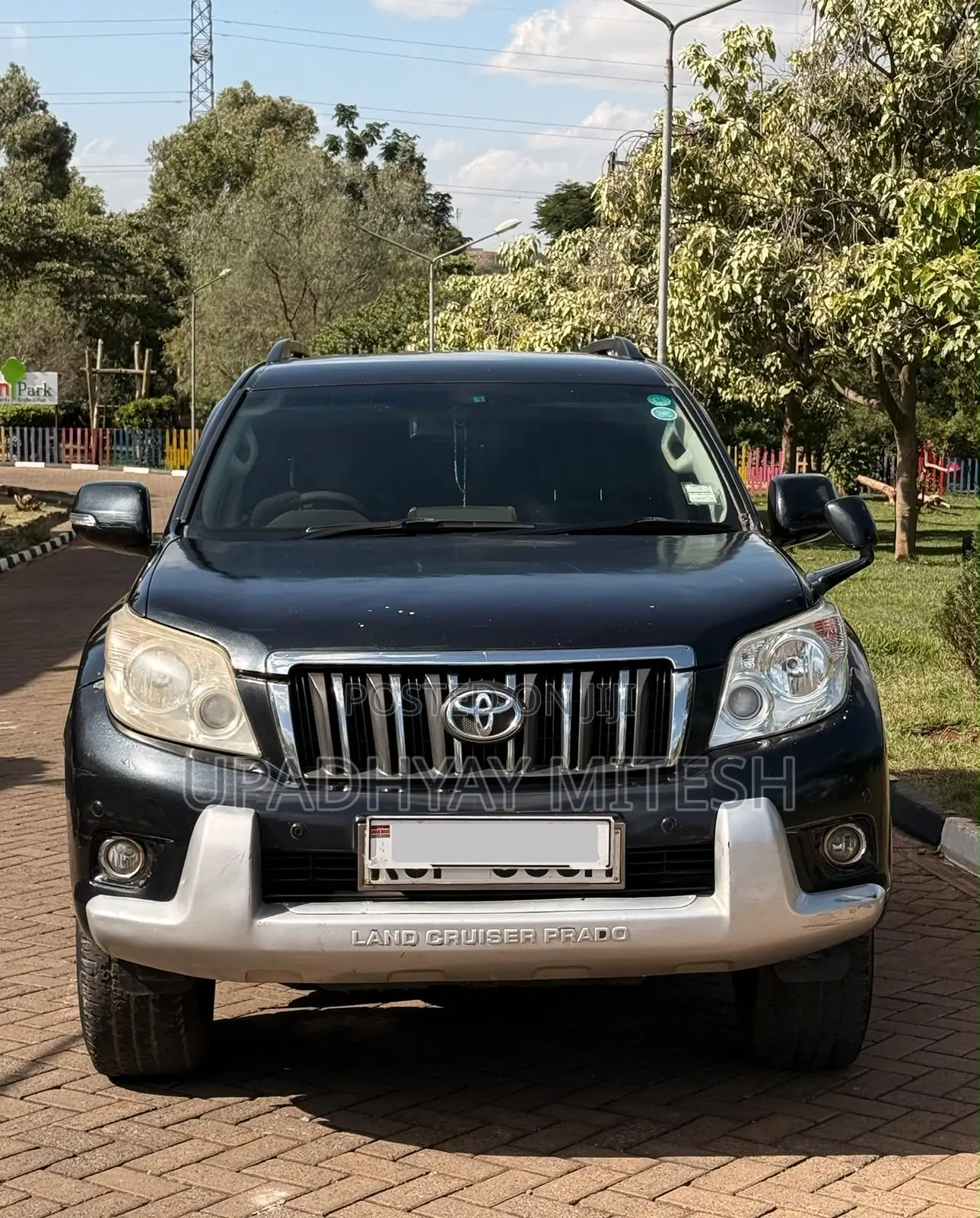 Toyota Land Cruiser Prado 2010 Black
