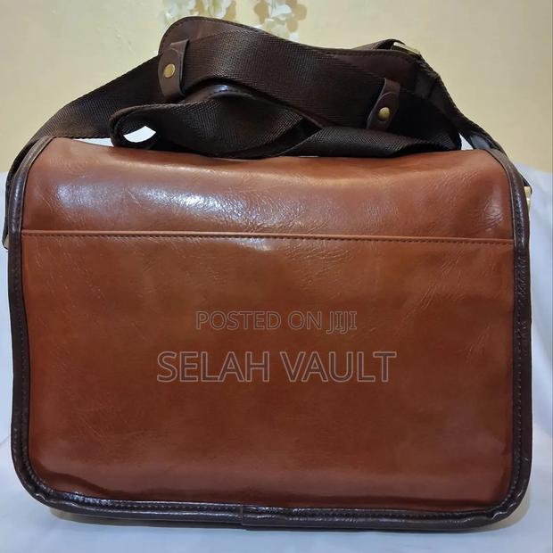 Vintage Leather Padded Camera Messenger Bag - thumbnail 5