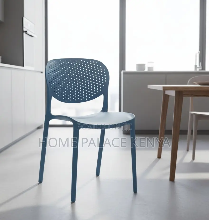 Plastic Chair: Ergonomic Pp Chair With High Load Capacity