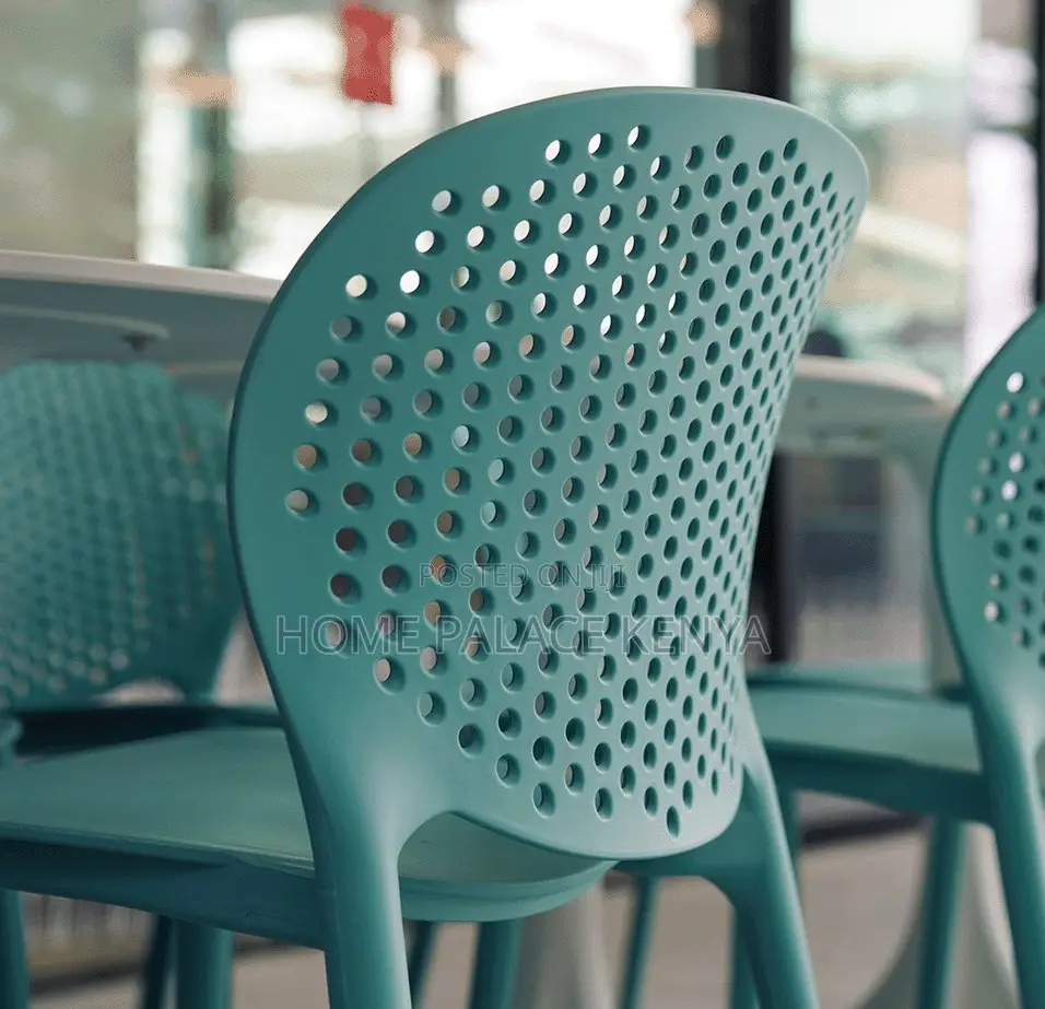 Plastic Chair: Ergonomic Pp Chair With High Load Capacity