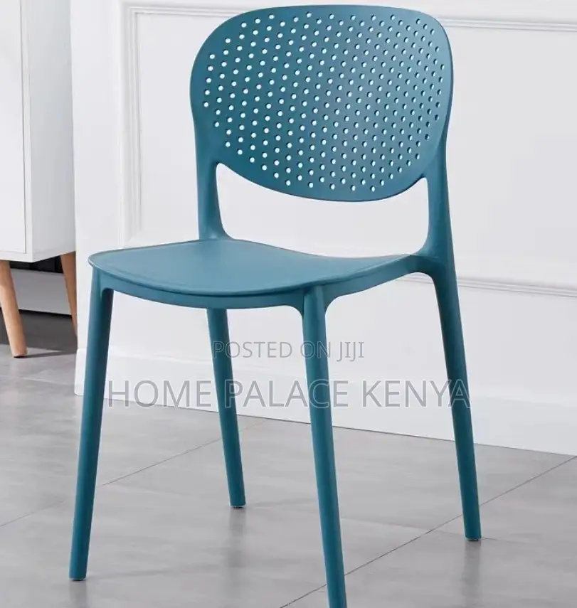 Plastic Chair: Ergonomic Pp Chair With High Load Capacity
