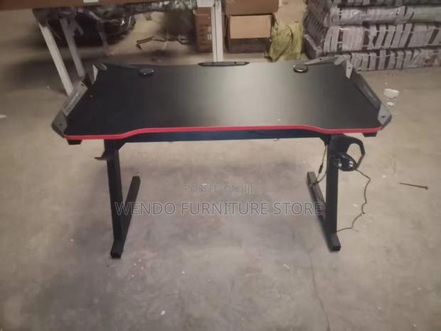 Office Table; High End Studio Gaming Desk With Holders - thumbnail 10
