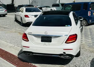 Mercedes-Benz E250 2018 Pearl