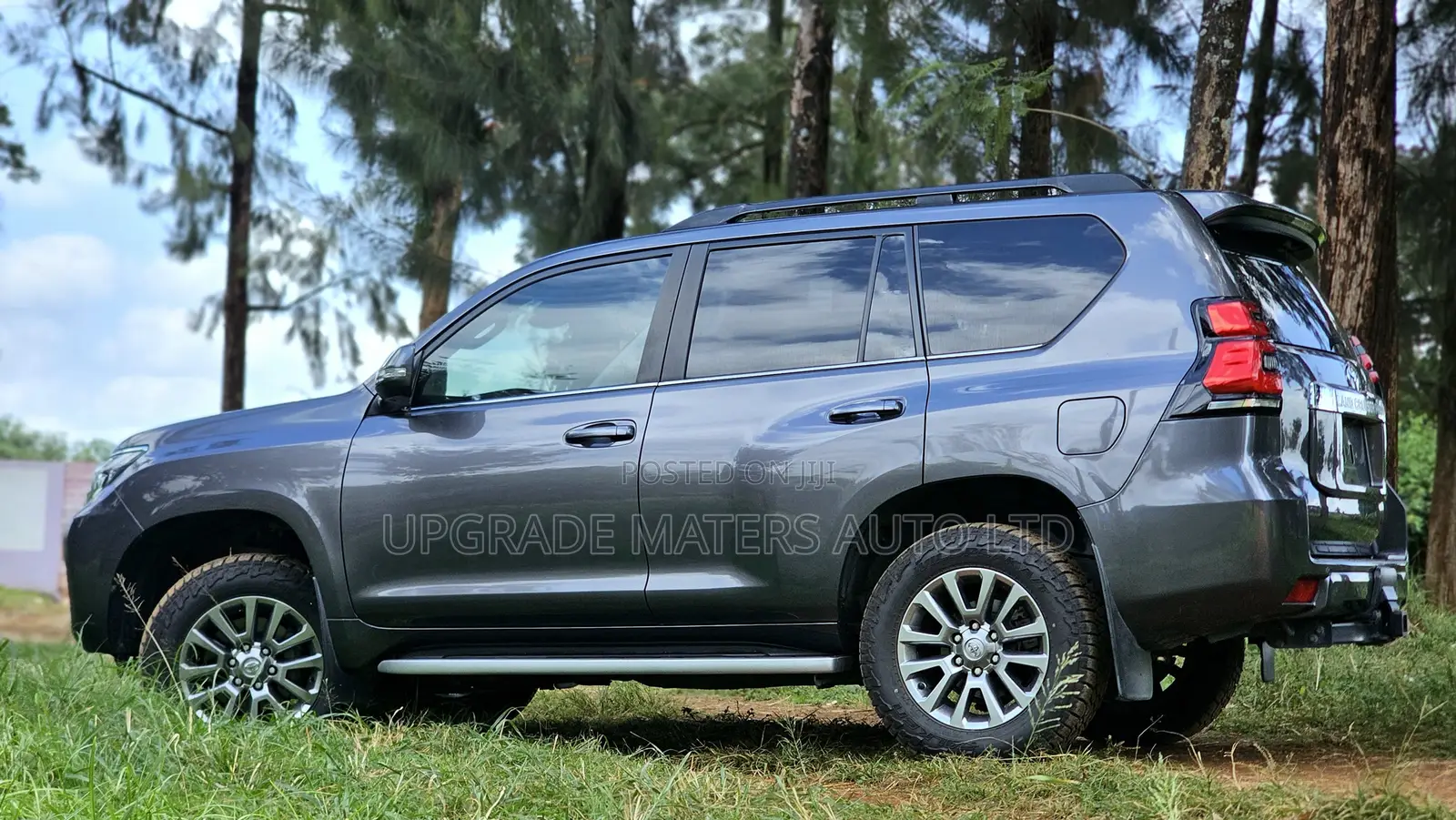 Toyota Land Cruiser Prado Kakadu 2020 Gray