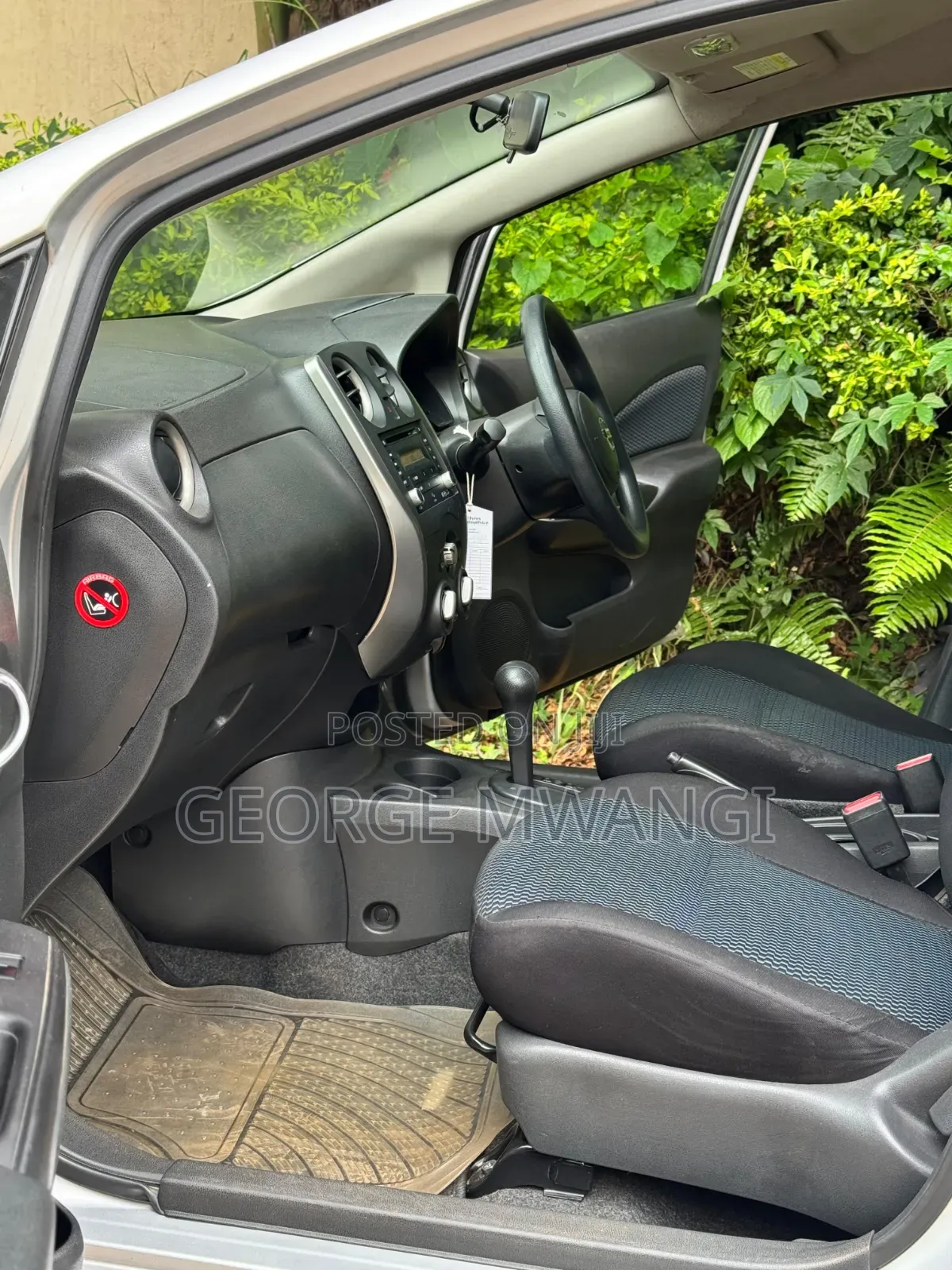 Nissan Note 2013 Silver