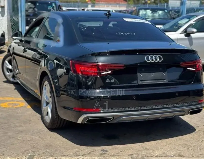 Audi A4 2019 Black