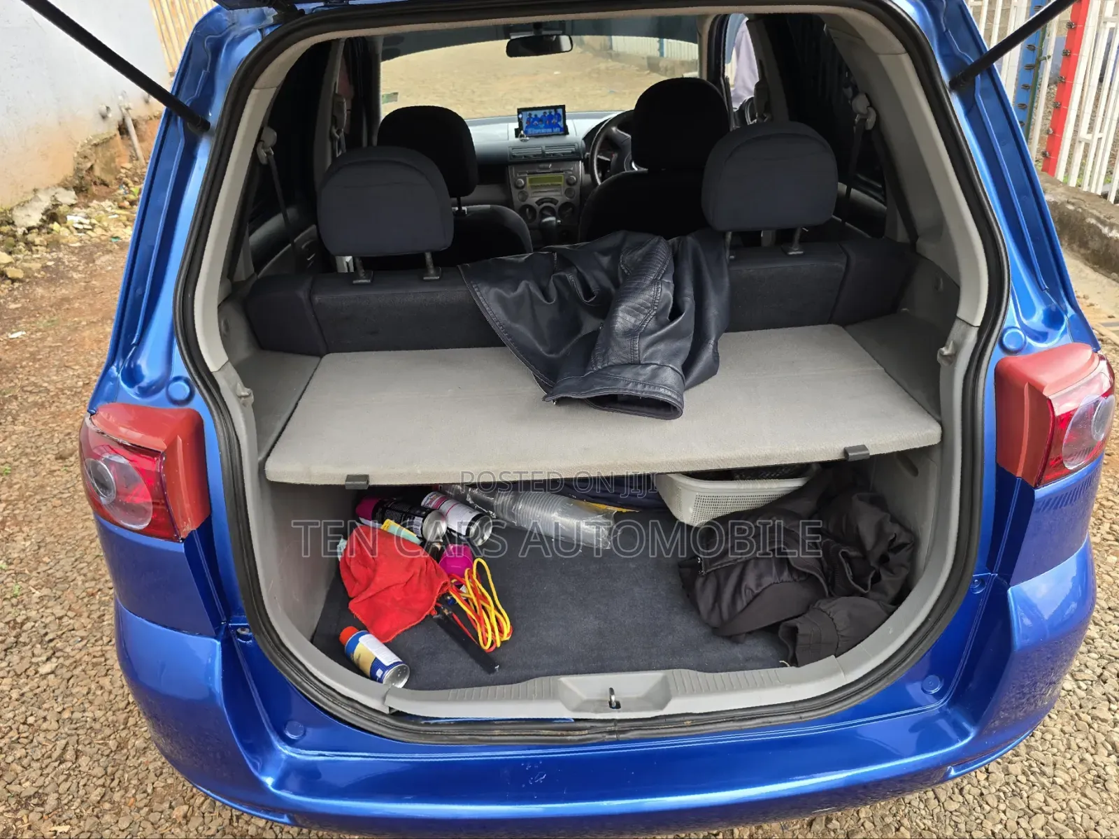 Mazda Demio 2005 Blue
