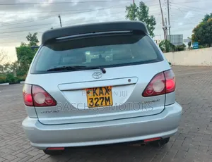 Toyota Harrier 2003 Silver