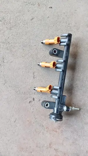Fuel Rail With Nosal 1kr Toyota Passo