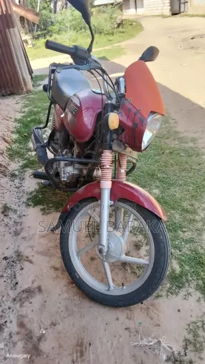 Bajaj Boxer 2014 Red