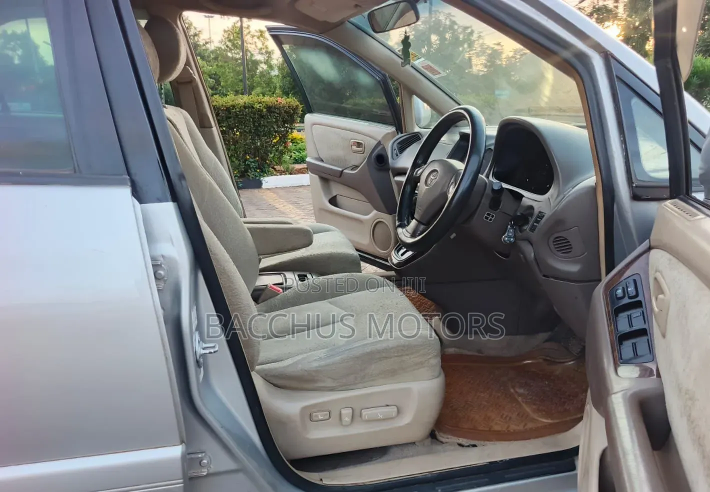 Toyota Harrier 2003 Silver