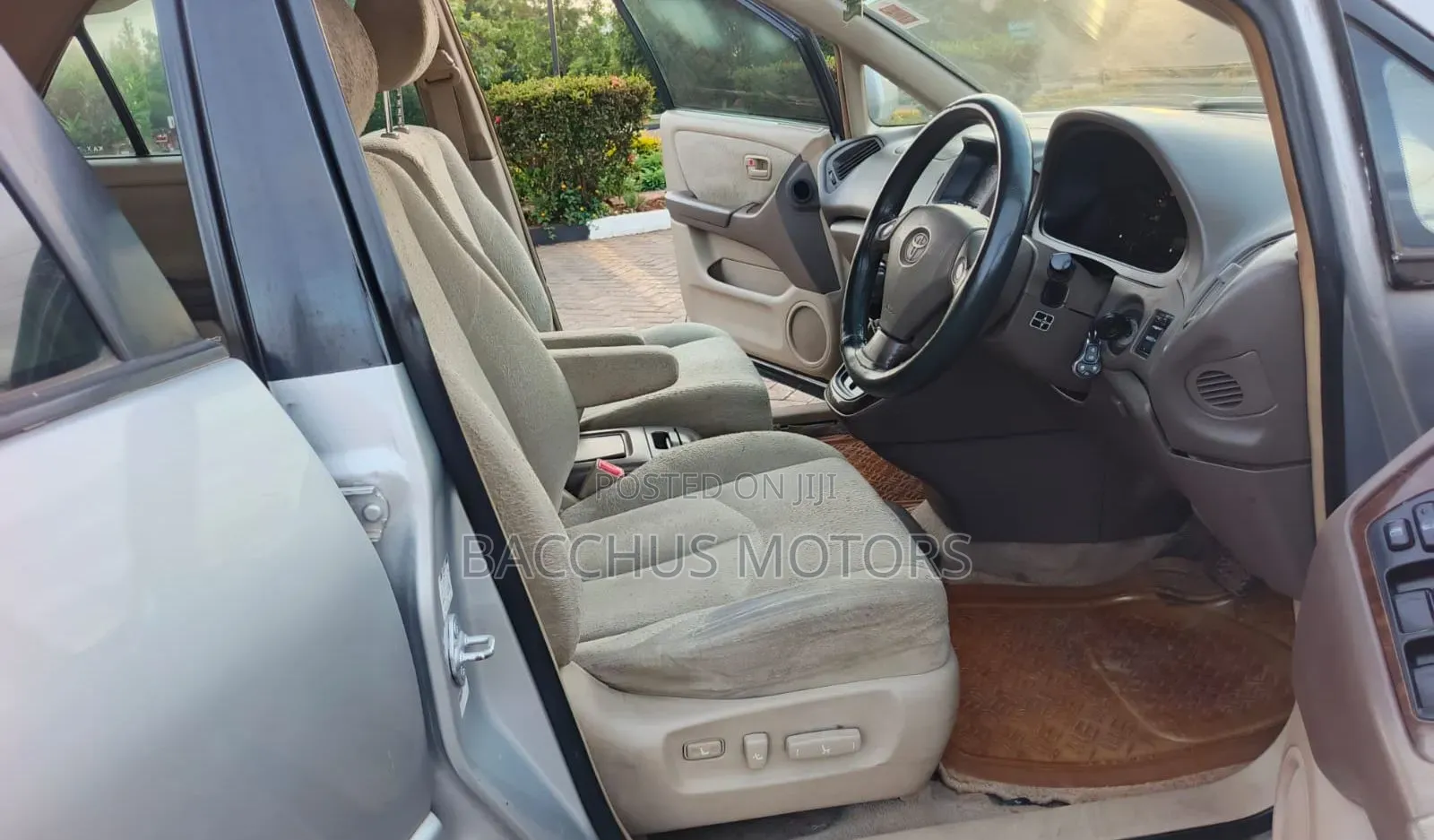 Toyota Harrier 2003 Silver