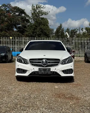 Mercedes-Benz E250 2016 Pearl
