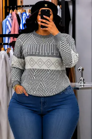 Classy Geometric Crewneck Sweater - Premium Winter Wear