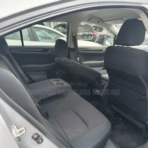 Subaru Legacy 2019 Silver