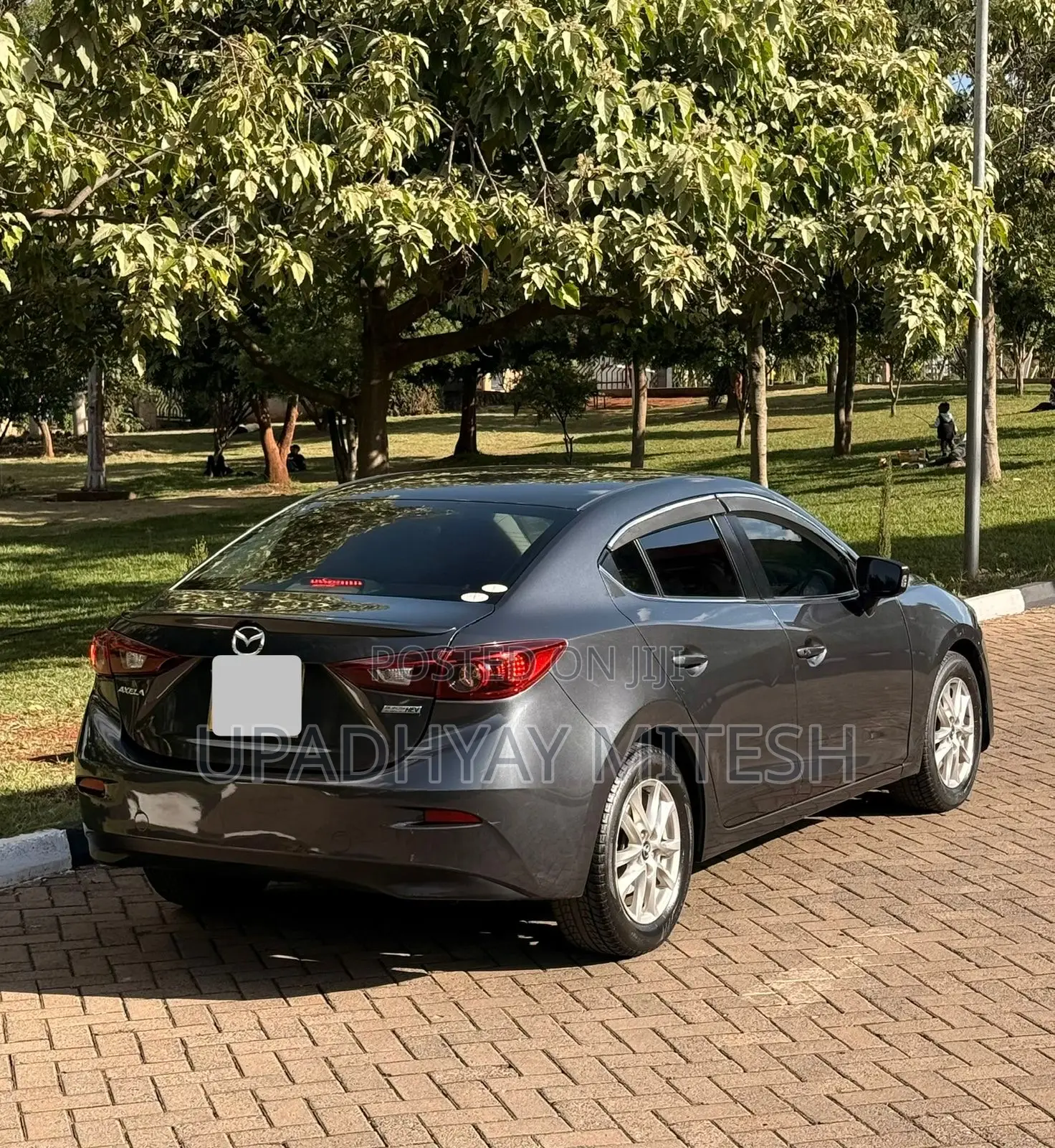 Mazda Axela SV Premium 2014 Blue