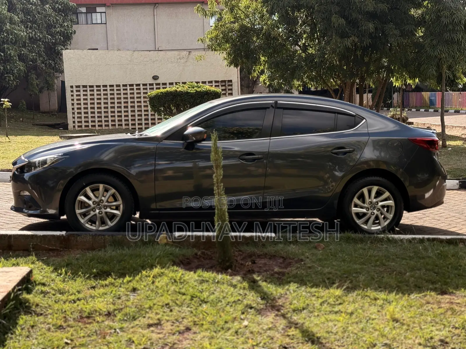 Mazda Axela SV Premium 2014 Blue