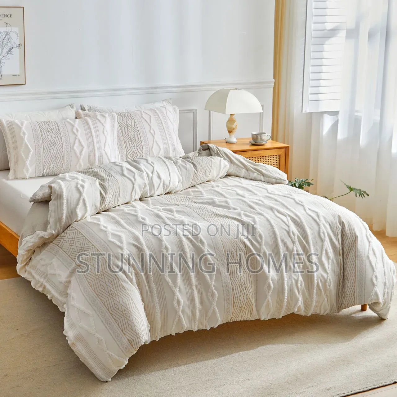 Luxurious Tufted Duvet Cover Set