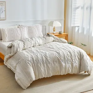 Luxurious Tufted Duvet Cover Set