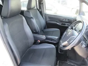 Toyota Noah 2020 White