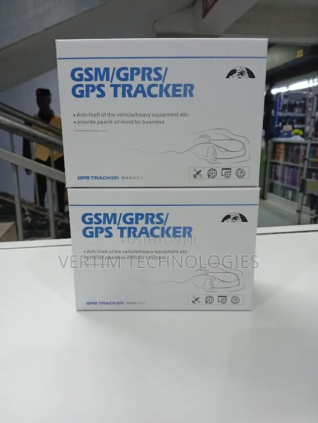 Motorcycle Real-Time Live Tracking Coban Tk303 Car Tracker Device