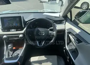 Toyota RAV4 2020 Green