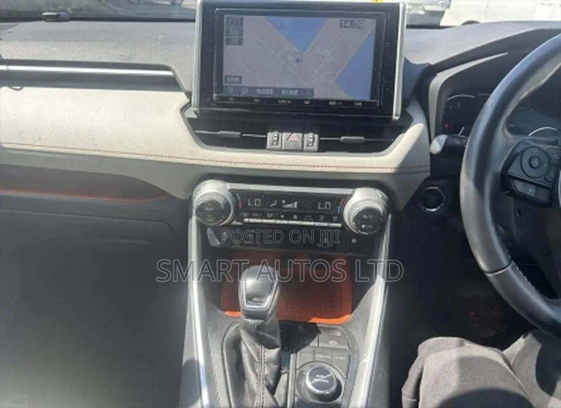 Toyota RAV4 2020 Green