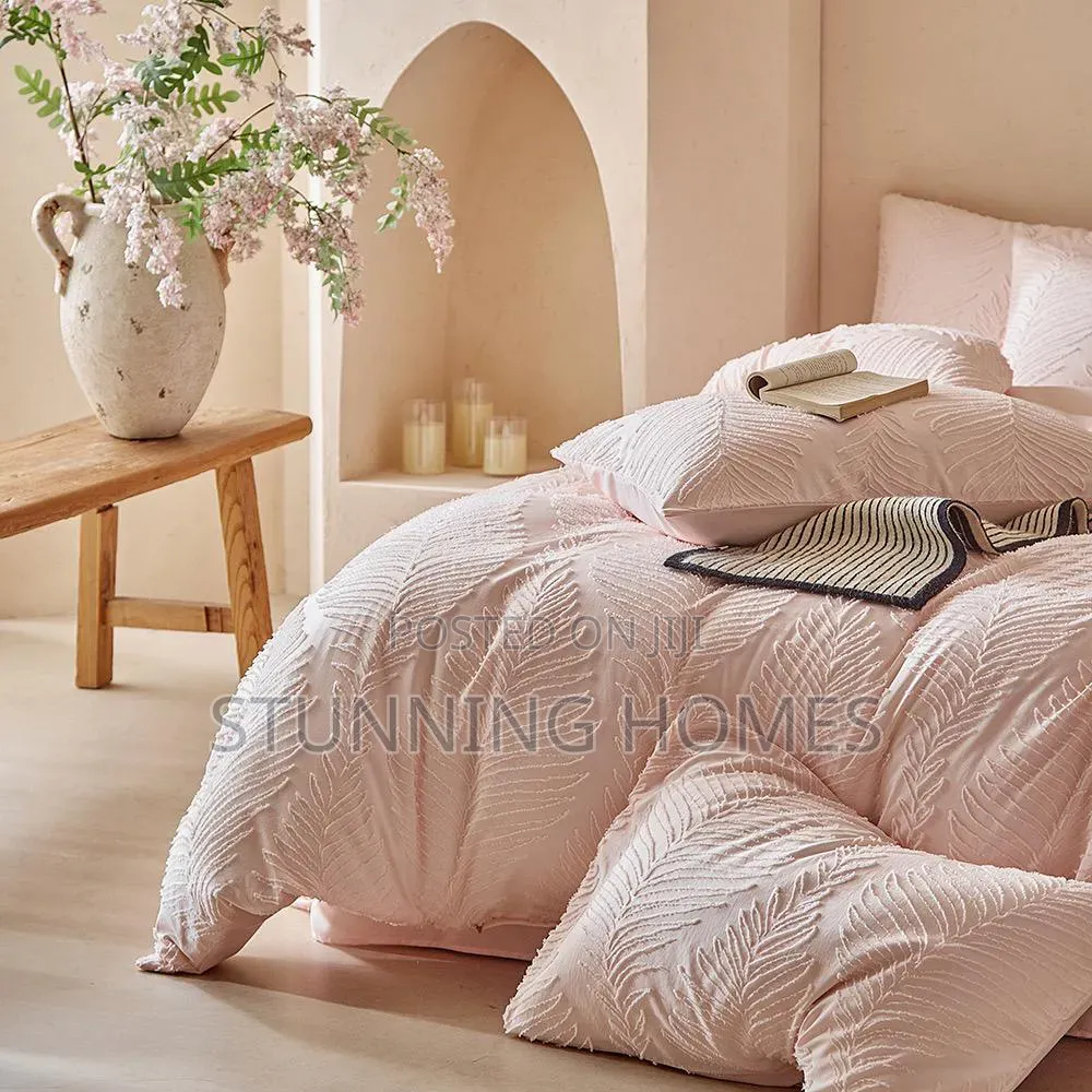 Premium Quality Luxurious Duvet Cover With Bedsheets Cases Set