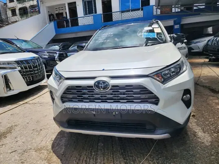 Toyota RAV4 TRD Off Road AWD 2020 White