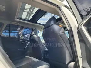 Toyota RAV4 TRD Off Road AWD 2020 White