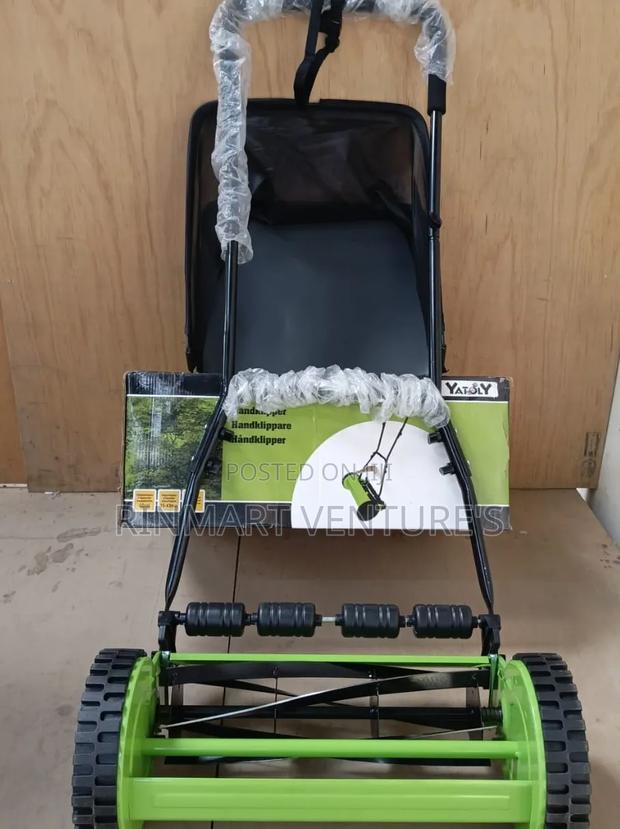 Yatoly Manual Reel Lawn Mower /Push Mower - main view