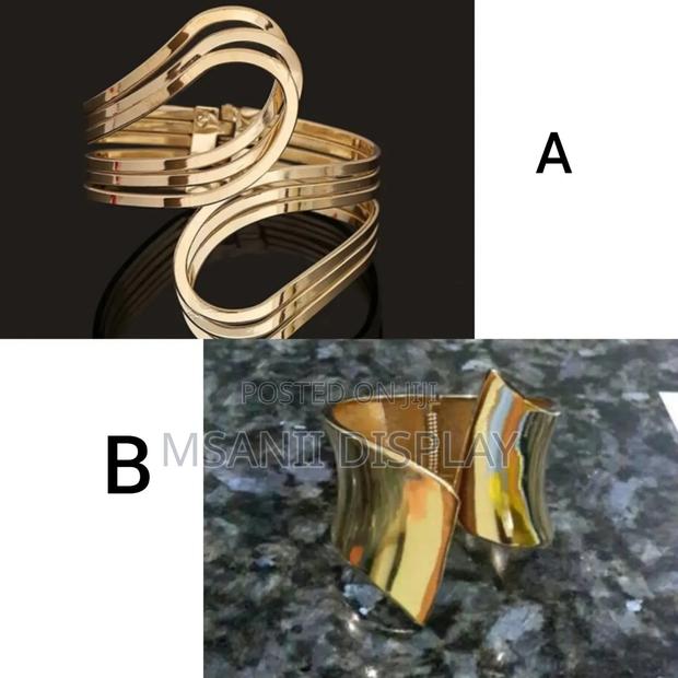 Golden Napkin Holder