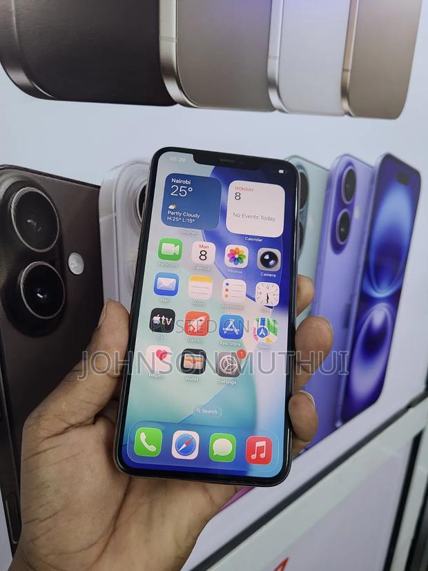 Apple iPhone 11 Pro Max 256 GB Gold - thumbnail 3