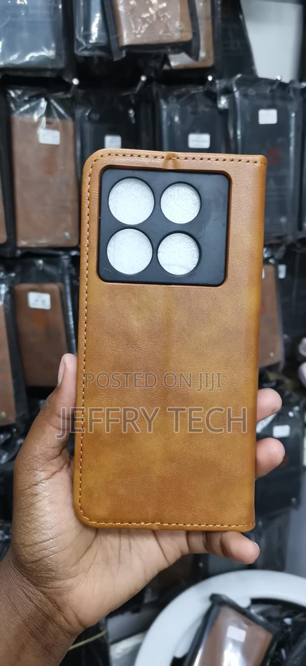 Infinix Hot 60 Pro Features a Dual-Texture Leather Design -Brown - thumbnail 2