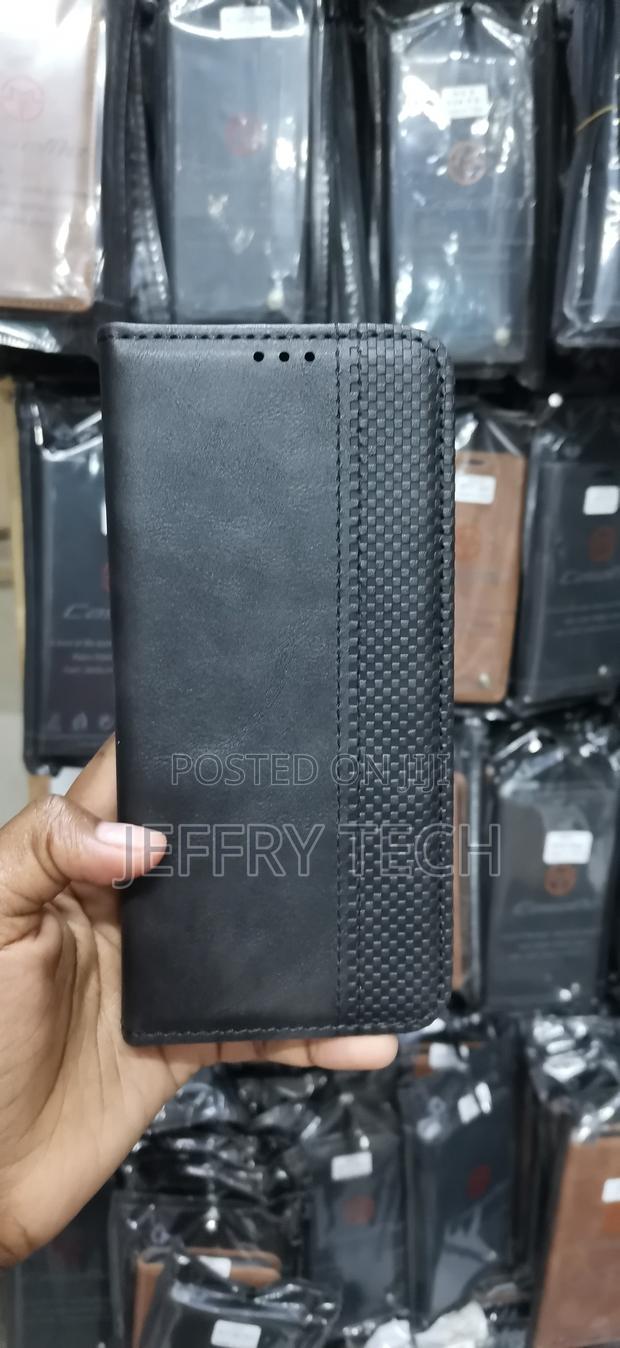Casemeblack Wallet Flip Case Features a Textured Carbon Fiber Pattern - main view