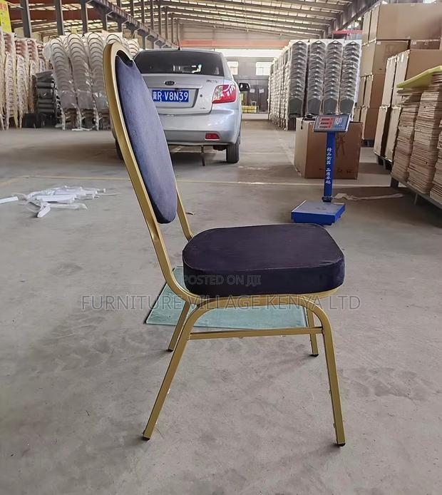 Stacking Hotel Restaurant Chair - thumbnail 10