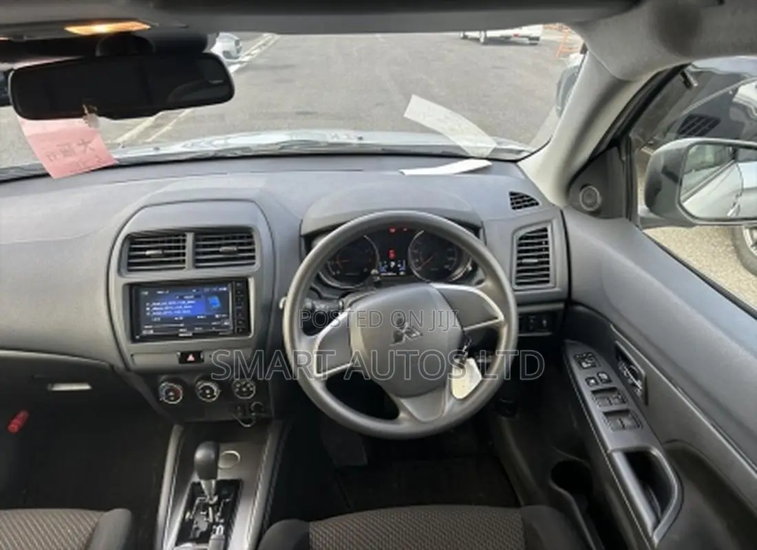 Mitsubishi RVR 2019 Silver