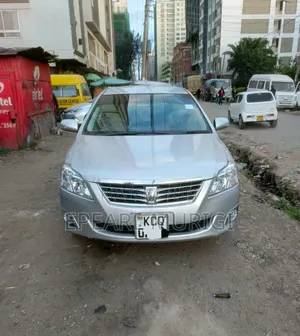 Toyota Premio 2012 Silver