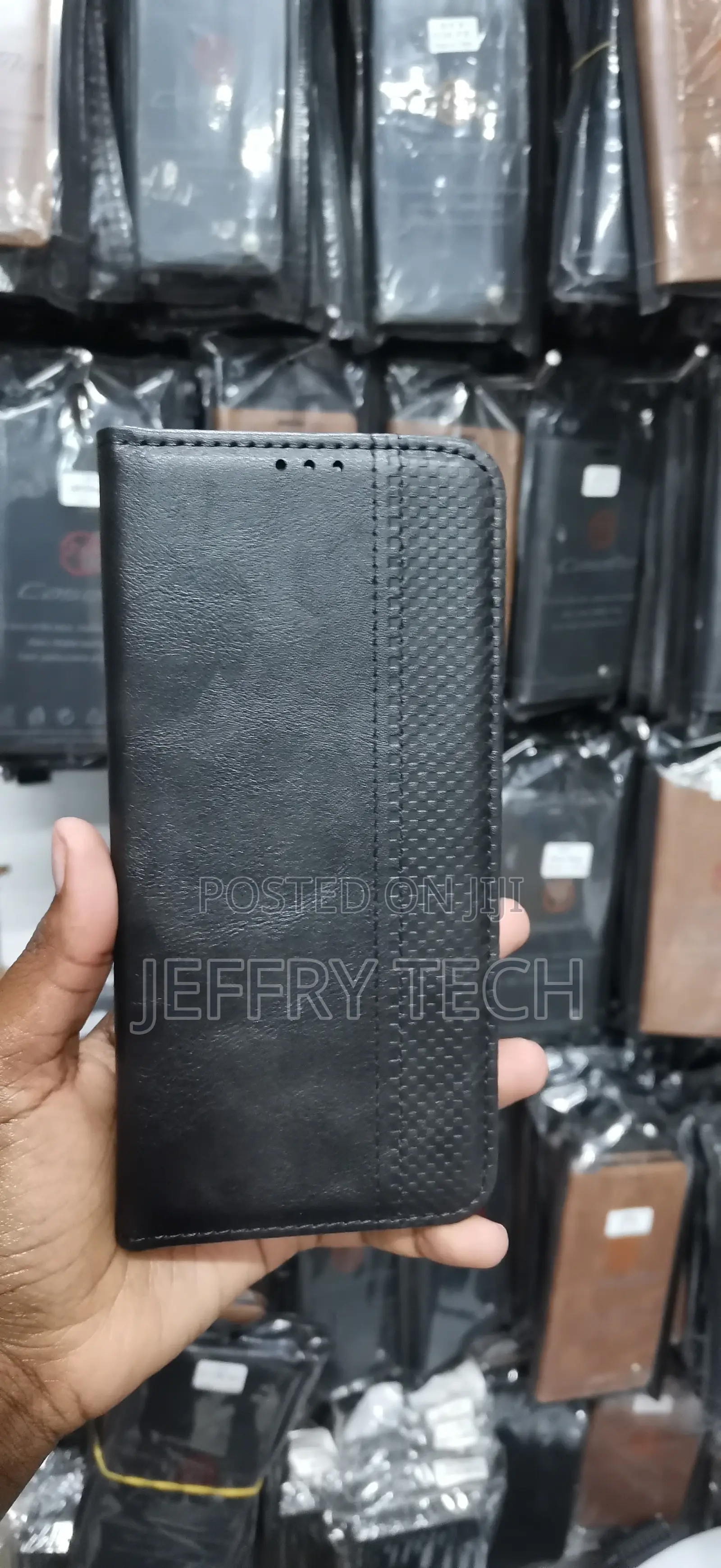 Caseme Dual-Texture Leather Design With a Smooth Main Cover