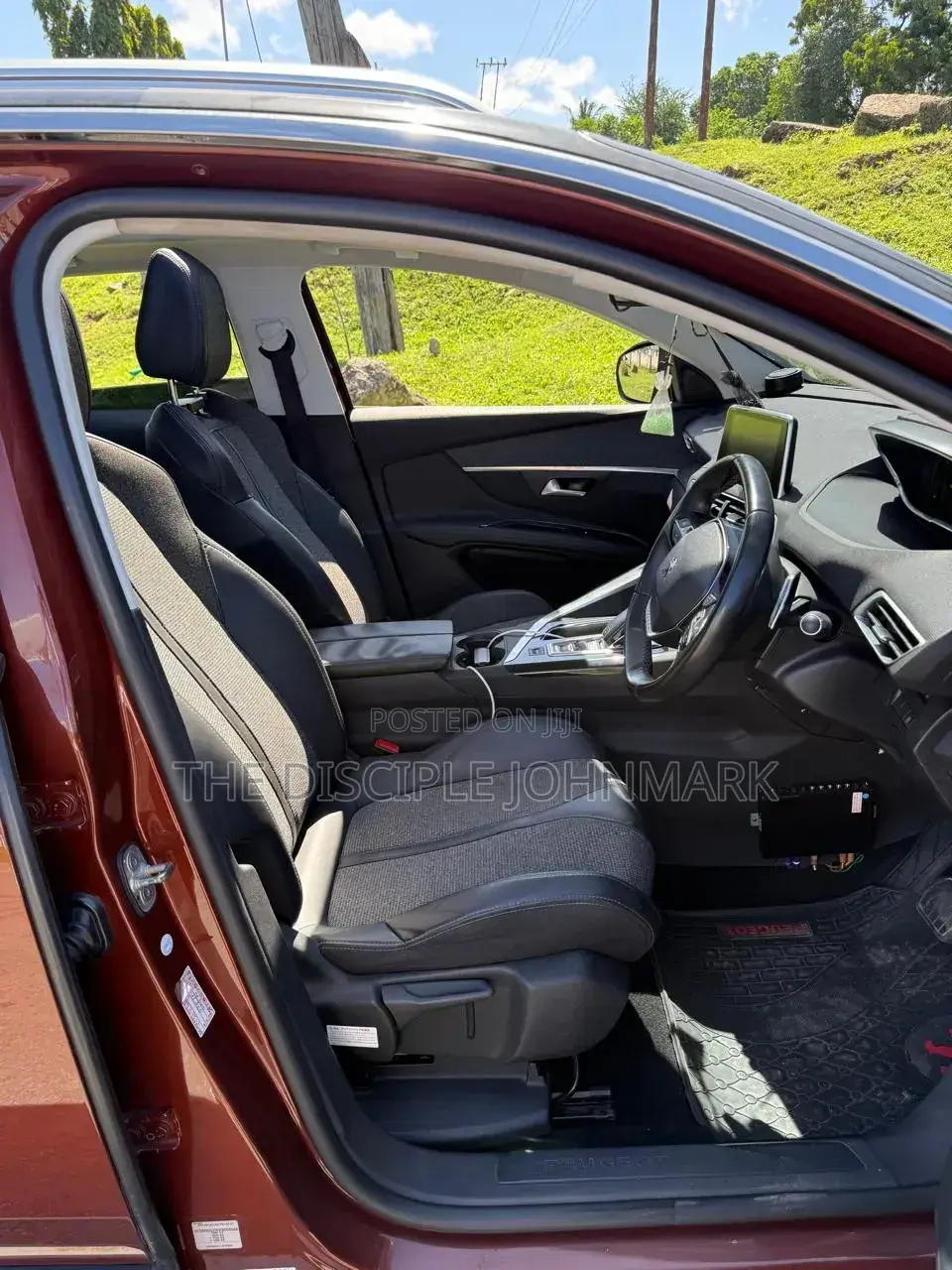 Peugeot 3008 2018 Brown