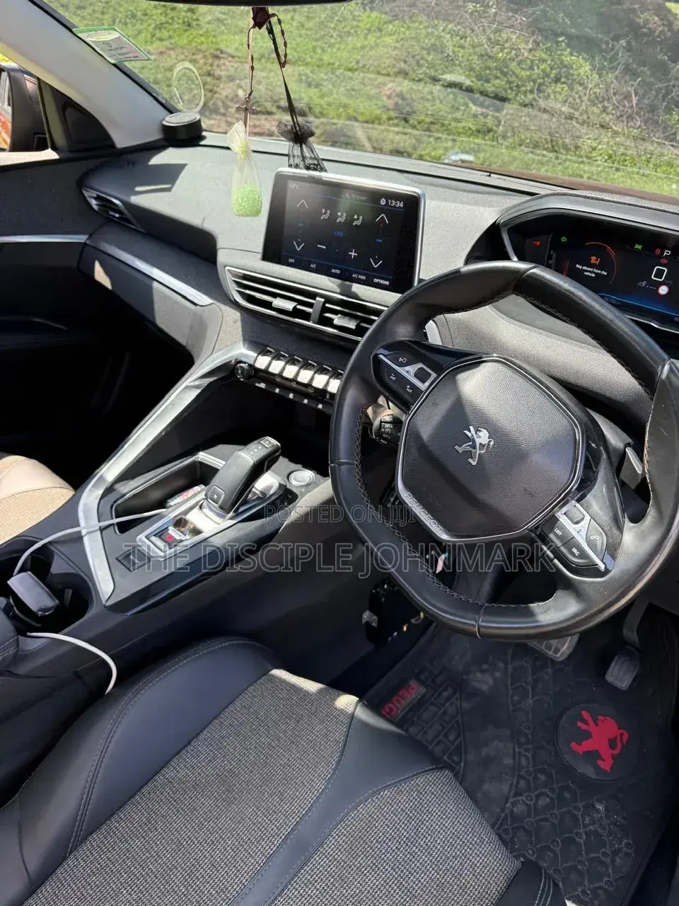 Peugeot 3008 2018 Brown