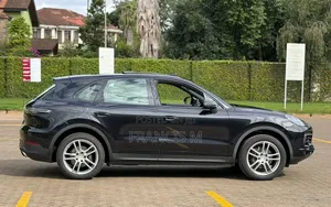 Porsche Cayenne 2019 Black