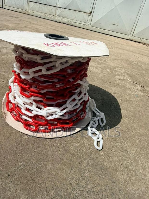 Safety Plastic Chain - thumbnail 2