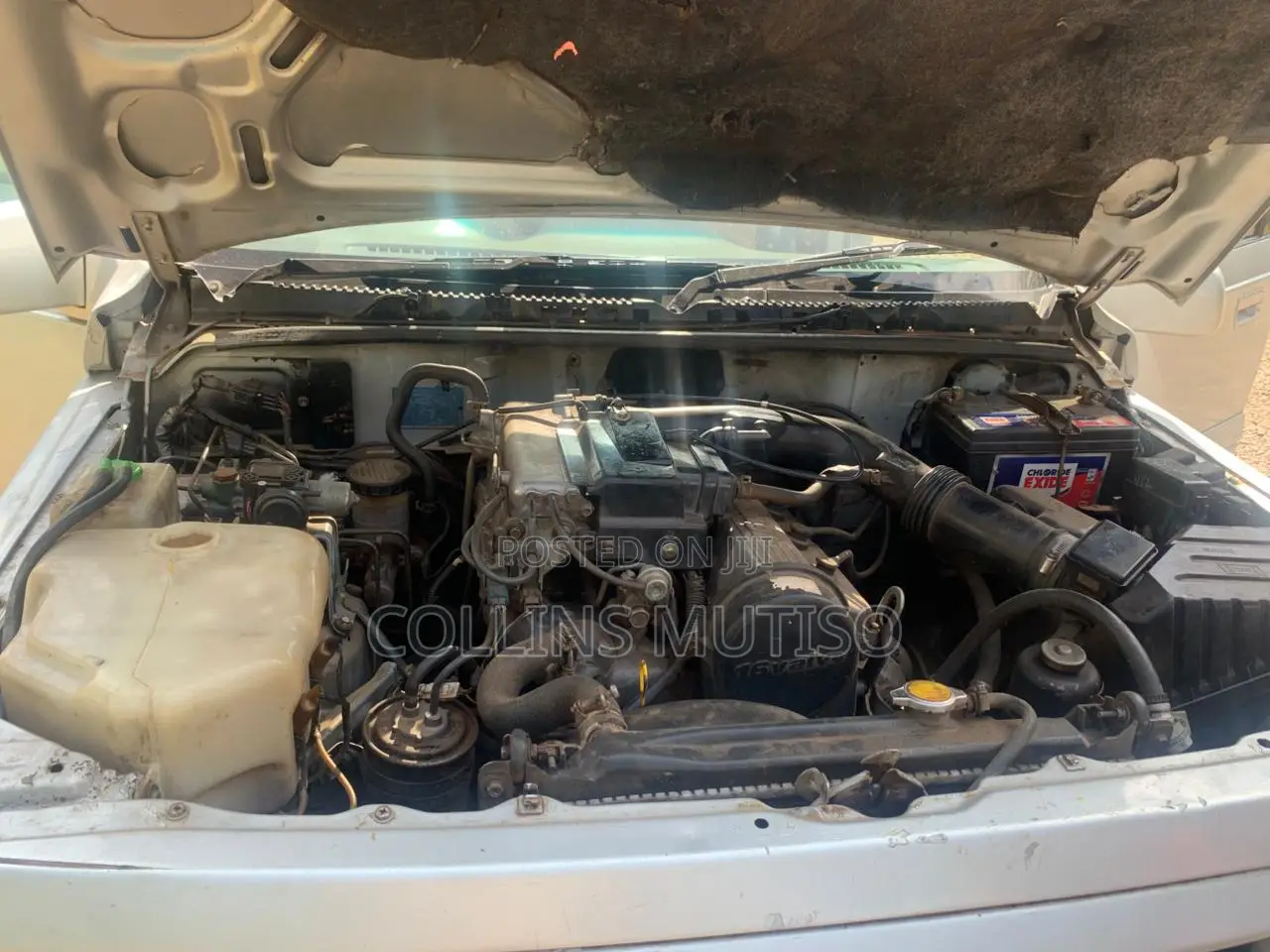 Suzuki Escudo 1997 Silver