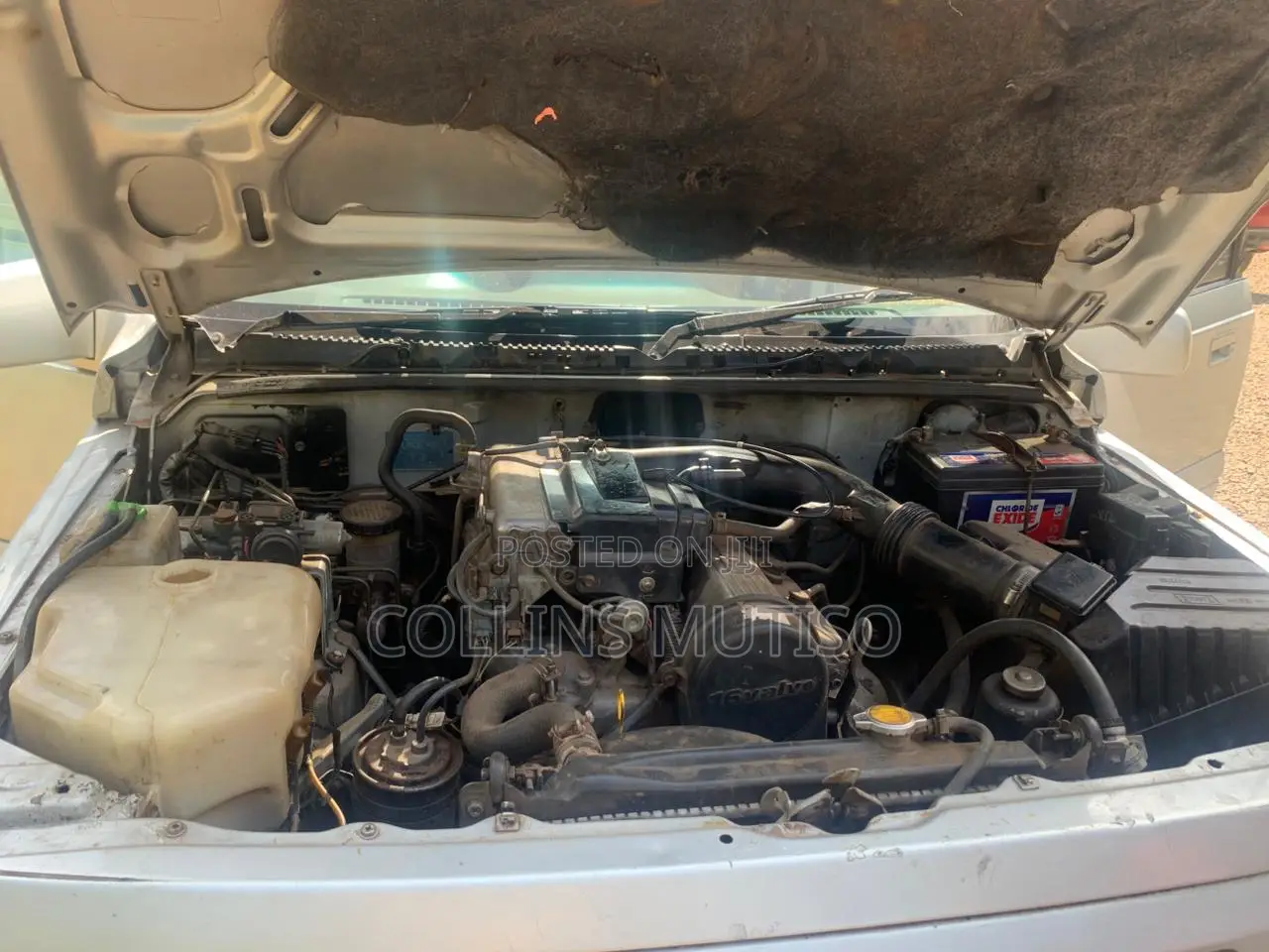 Suzuki Escudo 1997 Silver